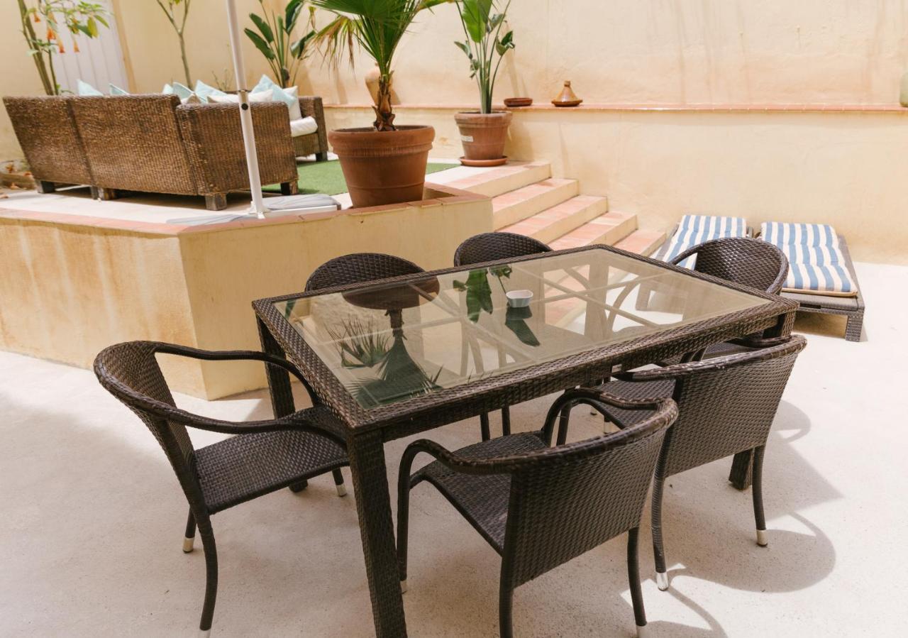 Ferienwohnung Ambb-Private Patio-Steps Away From Old Town Málaga Exterior foto