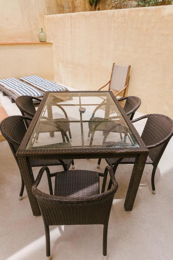 Ferienwohnung Ambb-Private Patio-Steps Away From Old Town Málaga Exterior foto
