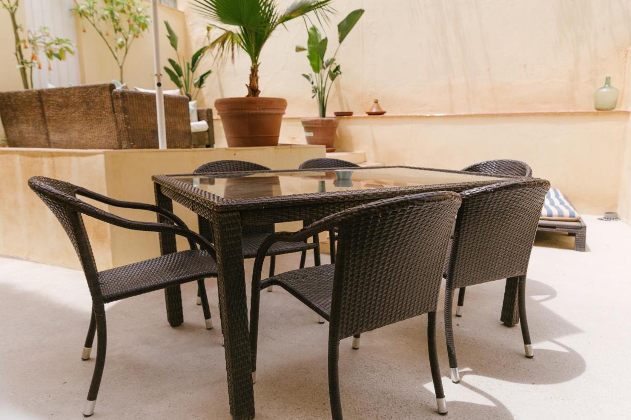 Ferienwohnung Ambb-Private Patio-Steps Away From Old Town Málaga Exterior foto